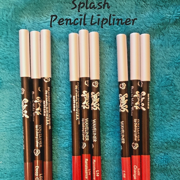 ****SOLD****          AMUSE Lipsticks & Splash Lipliners Bundle - Picture 2 of 12